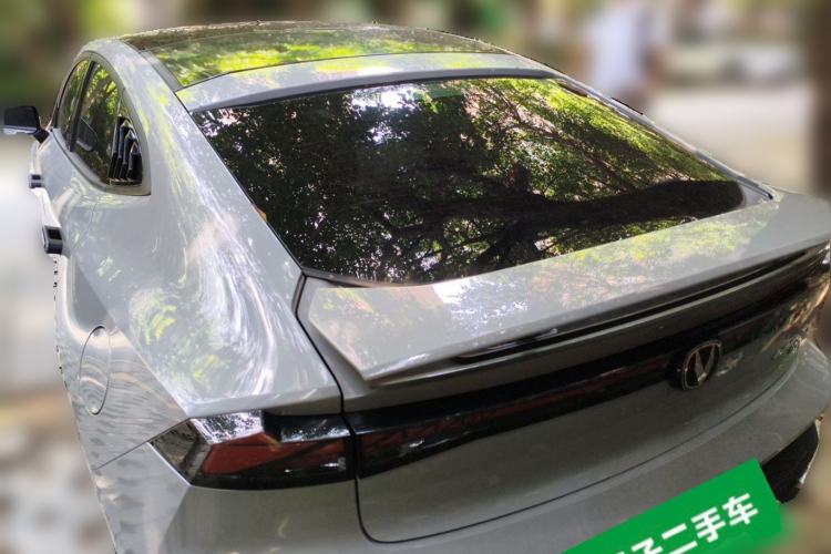 Used CHANGAN UNI-V iDD 2023 ZhiDian iDD 1.5T 113km ZhiKu Model Rear Left 45 Deg