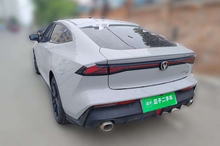 Used CHANGAN UNI-V iDD 2023 ZhiDian iDD 1.5T 113km ZhiKu Model Rear Left 45 Deg
