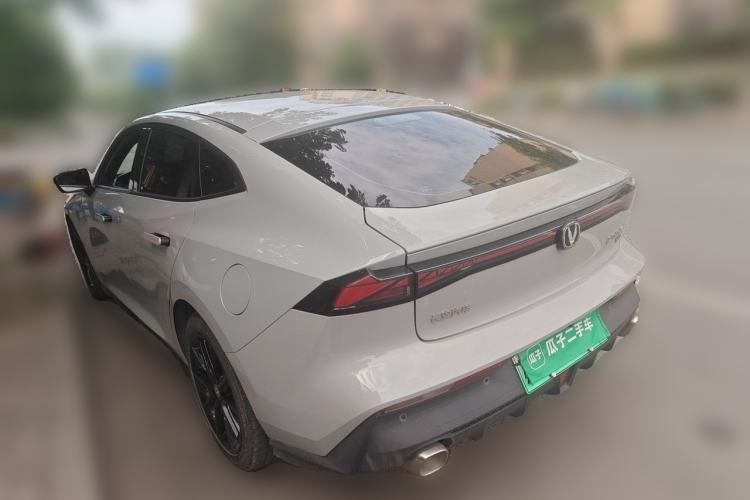 Used CHANGAN UNI-V iDD 2023 ZhiDian iDD 1.5T 113km Smart & Fun Version Rear Left 45 Deg