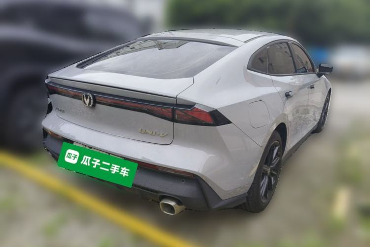 Used CHANGAN UNI-V iDD 2023 ZhiDian iDD 1.5T 113km Smart & Fun Version Rear Right 45 Deg