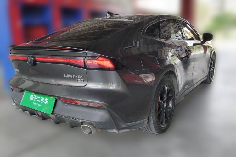 Used CHANGAN UNI-V iDD 2023 ZhiDian iDD 1.5T 113km ZhiKu Model Rear Right 45 Deg