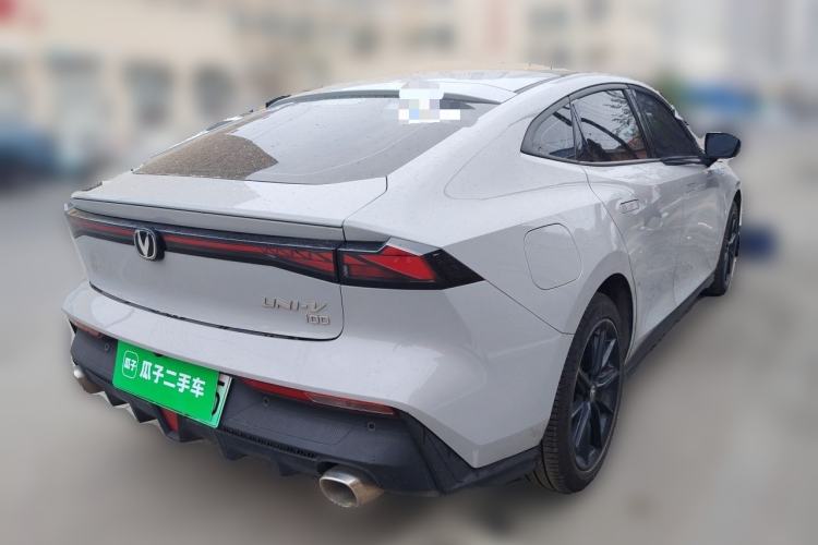 Used CHANGAN UNI-V iDD 2023 ZhiDian iDD 1.5T 113km ZhiKu Model Rear Right 45 Deg