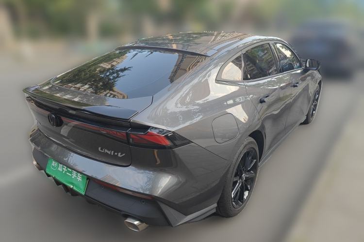 Used CHANGAN UNI-V iDD 2023 ZhiDian iDD 1.5T 113km ZhiKu Model Rear Right 45 Deg