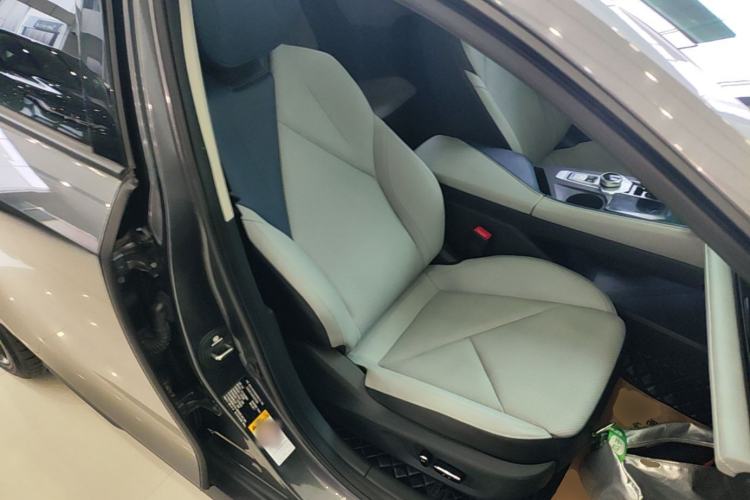 Used CHANGAN UNI-V iDD 2023 Zhidian iDD 1.5T 113km Smart & Fun Version (Rapid Edition) Right Front Seat
