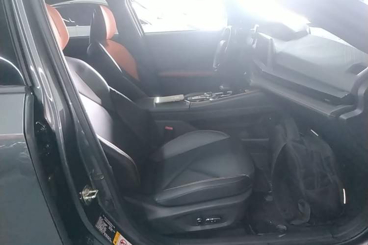 Used CHANGAN UNI-V iDD 2023 ZhiDian iDD 1.5T 113km Smart & Fun Version Right Front Seat