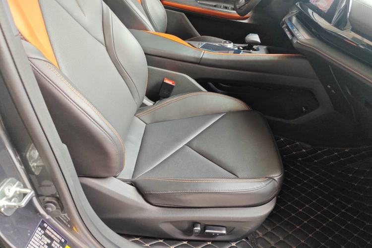 Used CHANGAN UNI-V iDD 2023 ZhiDian iDD 1.5T 113km Smart & Fun Version Right Front Seat