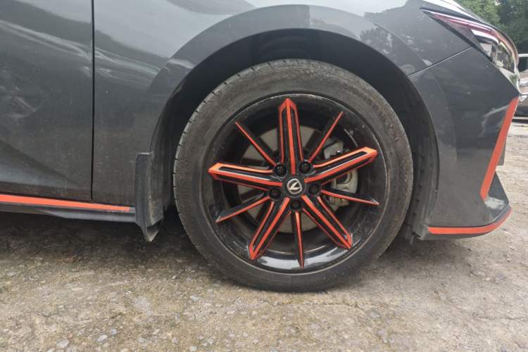 Used CHANGAN UNI-V iDD 2023 Zhidian iDD 1.5T 113km Smart & Fun Version (Rapid Edition) Right Front Wheel Hub