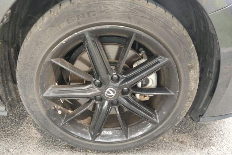 Used CHANGAN UNI-V iDD 2023 ZhiDian iDD 1.5T 113km Smart & Fun Version Right Front Wheel Hub