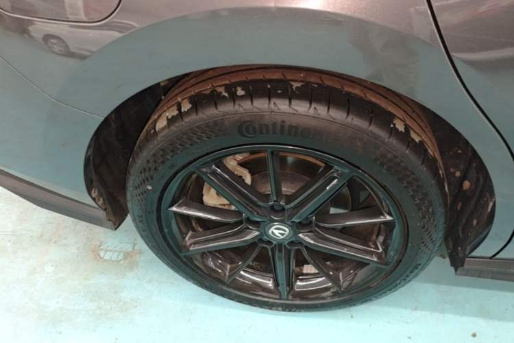 Used CHANGAN UNI-V iDD 2023 ZhiDian iDD 1.5T 113km Smart & Fun Version Right Rear Wheel Hub