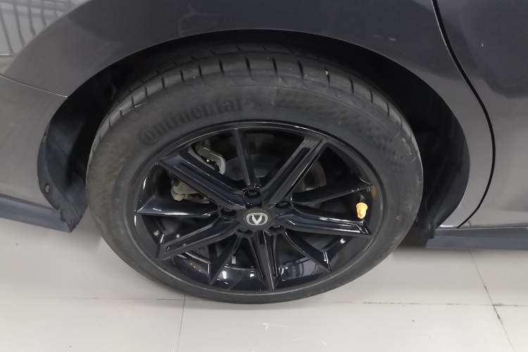 Used CHANGAN UNI-V iDD 2023 Zhidian iDD 1.5T 113km Smart & Fun Version (Rapid Edition) Right Rear Wheel Hub