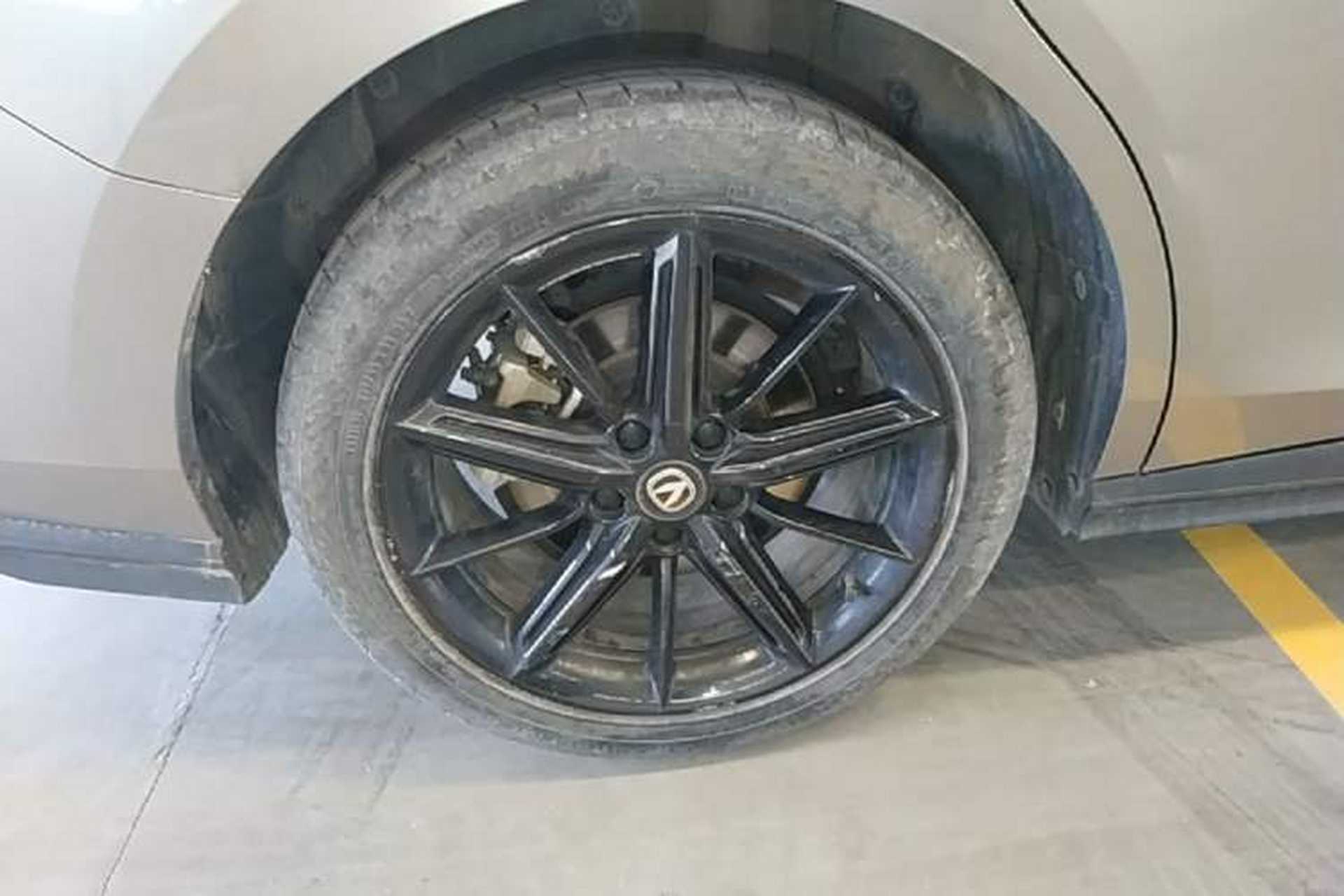 Used CHANGAN UNI-V iDD 2023 ZhiDian iDD 1.5T 113km ZhiKu Model Right Rear Wheel Hub