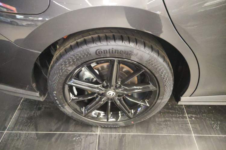 Used CHANGAN UNI-V iDD 2023 Zhidian iDD 1.5T 113km Smart & Fun Version (Rapid Edition) Right Rear Wheel Hub