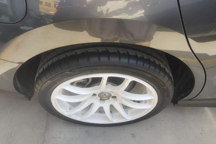 Used CHANGAN UNI-V iDD 2023 ZhiDian iDD 1.5T 113km Smart & Fun Version Right Rear Wheel Hub
