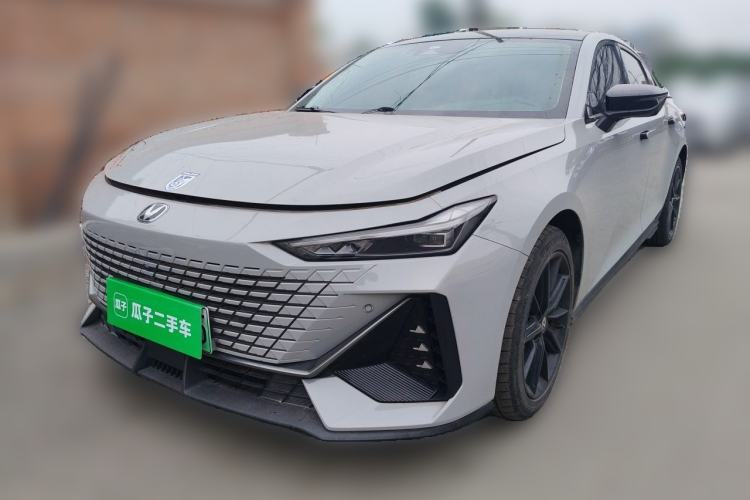 Used CHANGAN UNI-V iDD 2023 ZhiDian iDD 1.5T 113km ZhiKu Model Guazi used car, China used car export, Used car for sale, Used  cars, Cheapest cars for sale