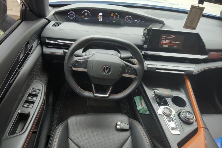 Used CHANGAN UNI-V iDD 2023 ZhiDian iDD 1.5T 113km Smart & Fun Version Steering Wheel