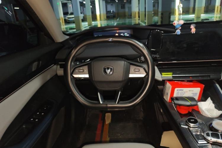 Used CHANGAN UNI-V iDD 2023 ZhiDian iDD 1.5T 113km Smart & Fun Version Steering Wheel