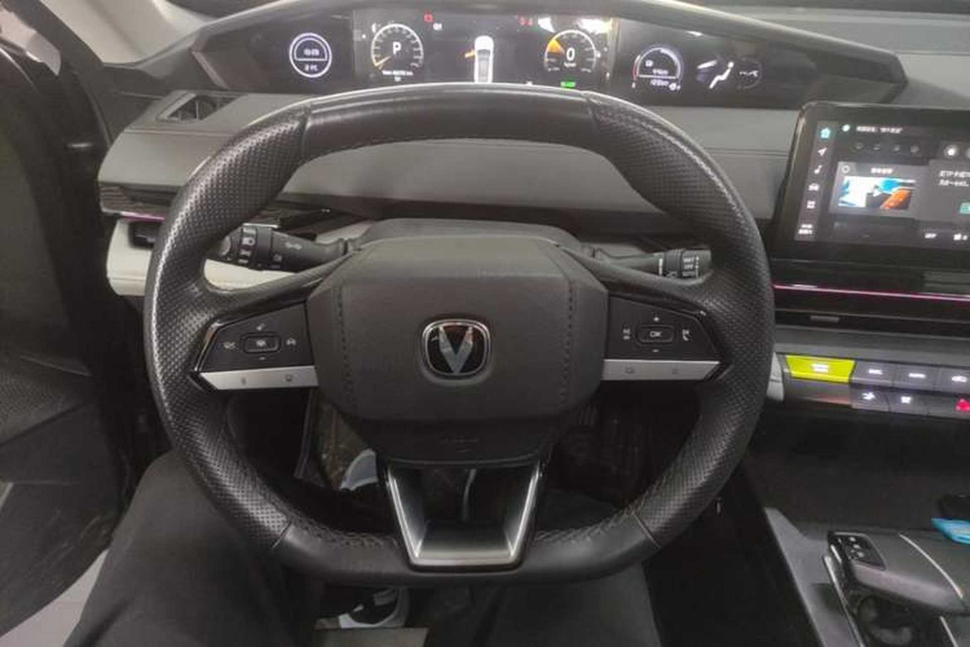 Used CHANGAN UNI-V iDD 2023 ZhiDian iDD 1.5T 113km ZhiKu Model Steering Wheel