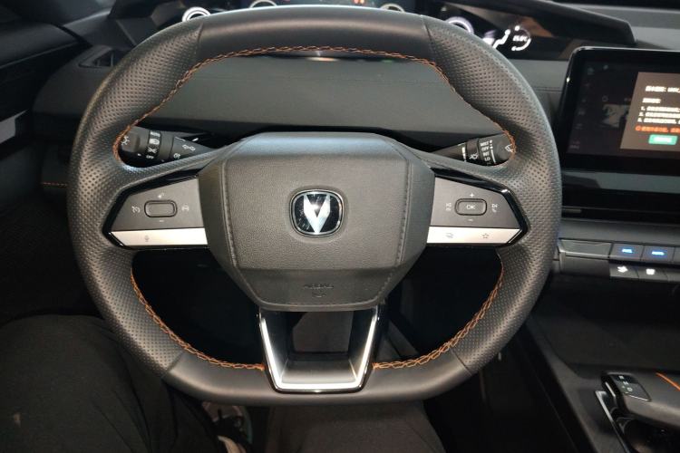Used CHANGAN UNI-V iDD 2023 Zhidian iDD 1.5T 113km Smart & Fun Version (Rapid Edition) Steering Wheel