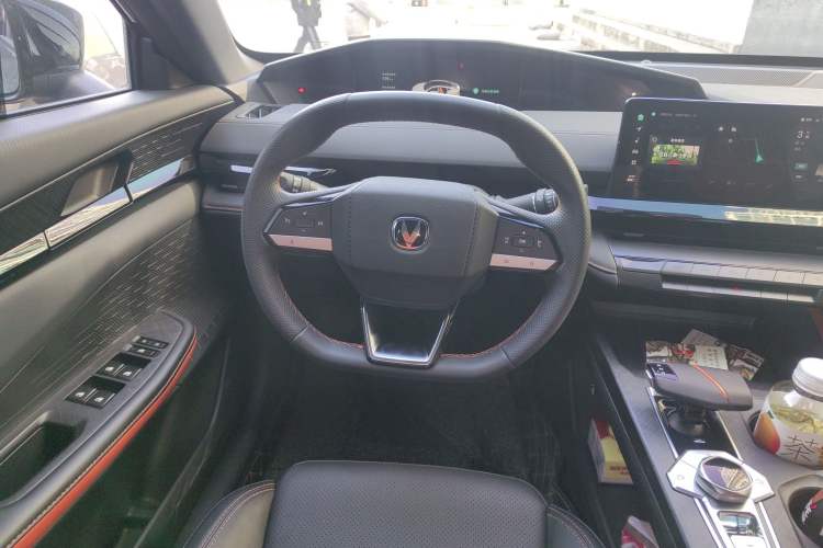 Used CHANGAN UNI-V iDD 2023 ZhiDian iDD 1.5T 113km Smart & Fun Version Steering Wheel