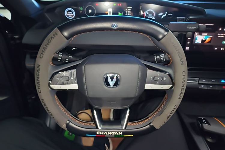 Used CHANGAN UNI-V iDD 2023 Zhidian iDD 1.5T 113km Smart & Fun Version (Rapid Edition) Steering Wheel