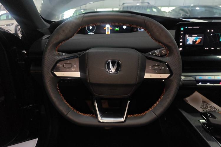 Used CHANGAN UNI-V iDD 2023 Zhidian iDD 1.5T 113km Smart & Fun Version (Rapid Edition) Steering Wheel