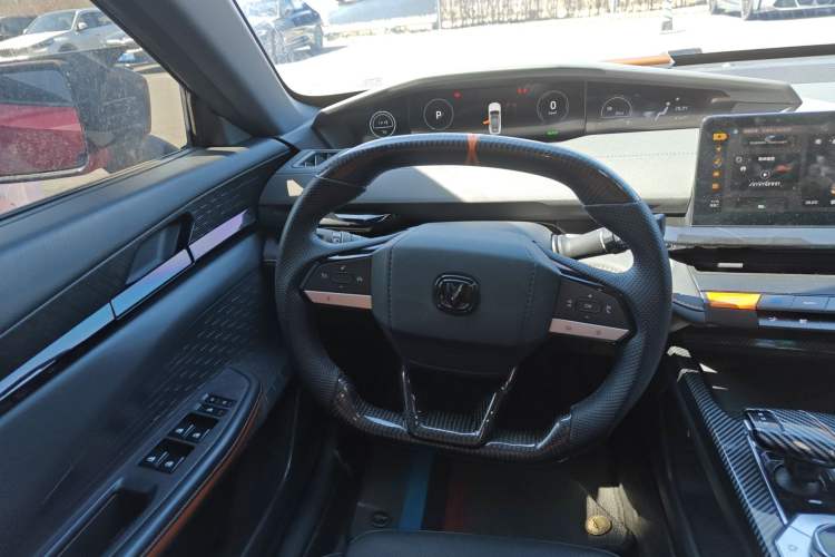Used CHANGAN UNI-V iDD 2023 Zhidian iDD 1.5T 113km Smart & Fun Version (Rapid Edition) Steering Wheel