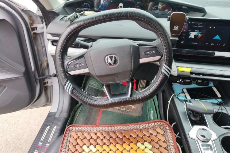 Used CHANGAN UNI-V iDD 2023 ZhiDian iDD 1.5T 113km ZhiKu Model Steering Wheel