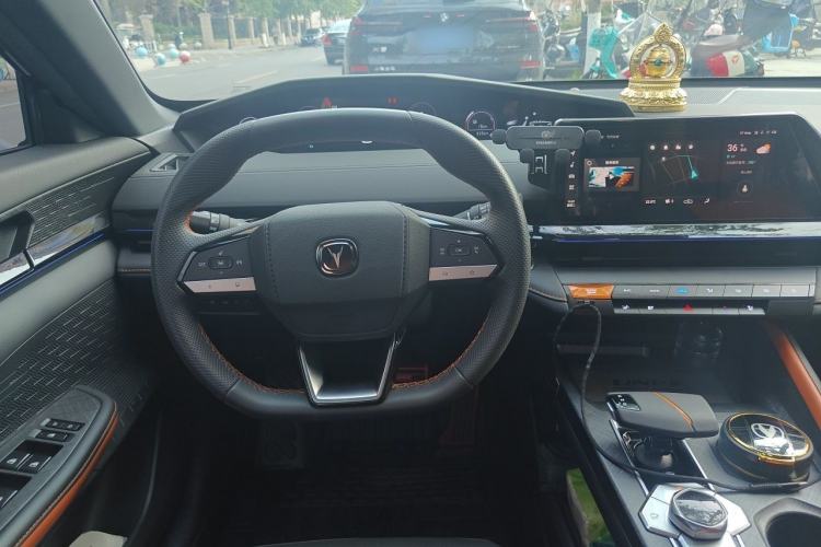 Used CHANGAN UNI-V iDD 2023 ZhiDian iDD 1.5T 113km ZhiKu Model Steering Wheel