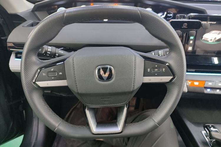 Used CHANGAN UNI-V iDD 2023 Zhidian iDD 1.5T 113km Smart & Fun Version (Rapid Edition) Steering Wheel