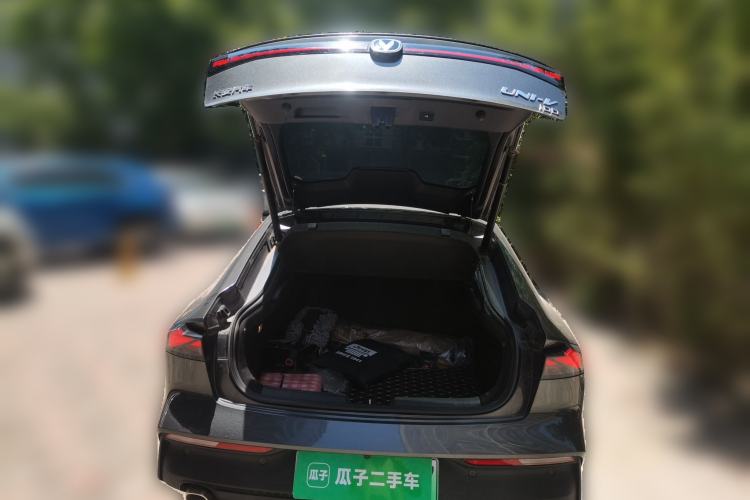 Used CHANGAN UNI-V iDD 2023 Zhidian iDD 1.5T 113km Smart & Fun Version (Rapid Edition) Trunk