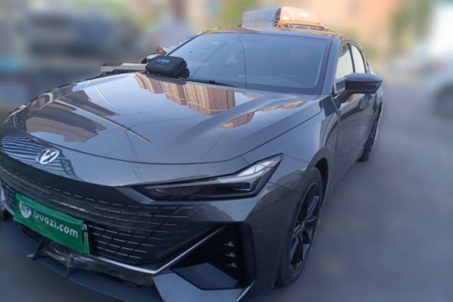 Used CHANGAN UNI-V iDD 2023 ZhiDian iDD 1.5T 113km Smart & Fun Version