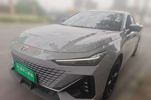 Used CHANGAN UNI-V iDD 2023 ZhiDian iDD 1.5T 113km Smart & Fun Version
