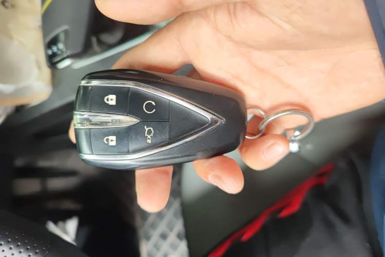 Used CHANGAN UNI-V iDD 2023 ZhiDian iDD 1.5T 113km Smart & Fun Version Vehicle Key