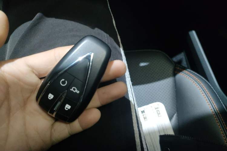 Used CHANGAN UNI-V iDD 2023 ZhiDian iDD 1.5T 113km Smart & Fun Version Vehicle Key