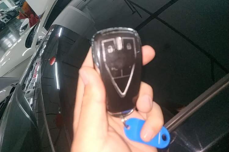 Used CHANGAN UNI-V iDD 2023 ZhiDian iDD 1.5T 113km ZhiKu Model Vehicle Key