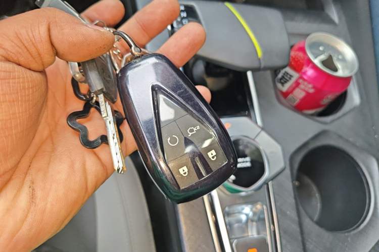 Used CHANGAN UNI-V iDD 2023 ZhiDian iDD 1.5T 113km ZhiKu Model Vehicle Key