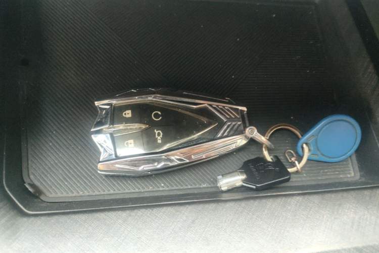 Used CHANGAN UNI-V iDD 2023 ZhiDian iDD 1.5T 113km Smart & Fun Version Vehicle Key