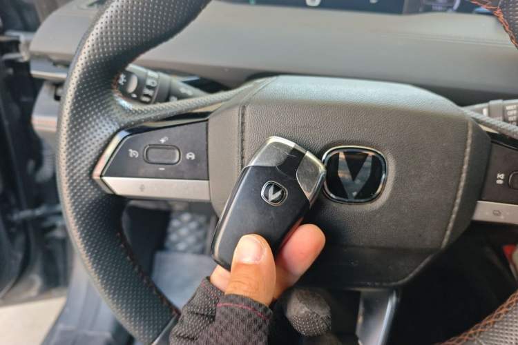 Used CHANGAN UNI-V iDD 2023 ZhiDian iDD 1.5T 113km Smart & Fun Version Vehicle Key