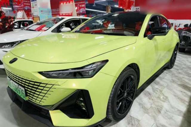 Used CHANGAN UNI-V iDD 2023 ZhiDian iDD 1.5T 113km ZhiKu Model