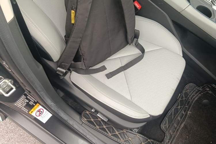 Used CHANGAN UNI-V iDD 2023 ZhiDian iDD 1.5T 113km Smart & Fun Version Right Front Seat