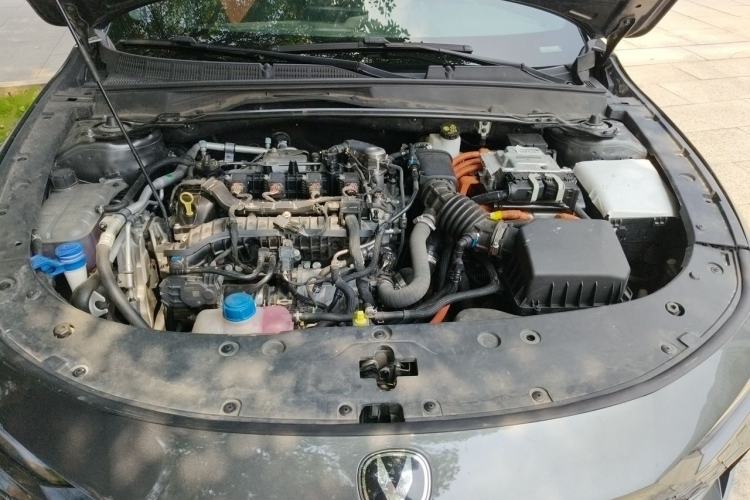 Used CHANGAN UNI-V iDD 2023 ZhiDian iDD 1.5T 113km Smart & Fun Version Engine Bay