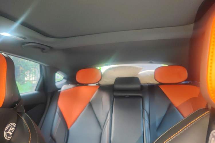 Used CHANGAN UNI-V iDD 2023 ZhiDian iDD 1.5T 113km ZhiKu Model Headliner