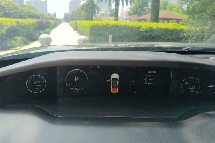 Used CHANGAN UNI-V iDD 2023 ZhiDian iDD 1.5T 113km Smart & Fun Version Instrument Cluster