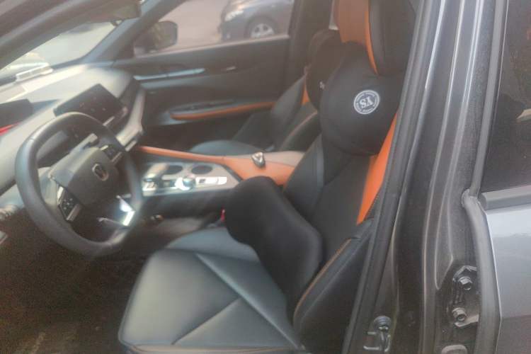 Used CHANGAN UNI-V iDD 2023 ZhiDian iDD 1.5T 113km ZhiKu Model Left Front Seat