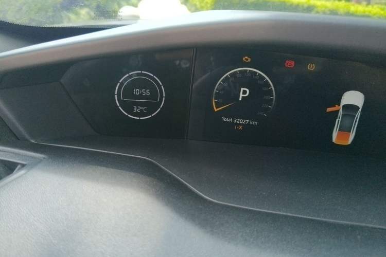 Used CHANGAN UNI-V iDD 2023 ZhiDian iDD 1.5T 113km Smart & Fun Version Odometer Close Up