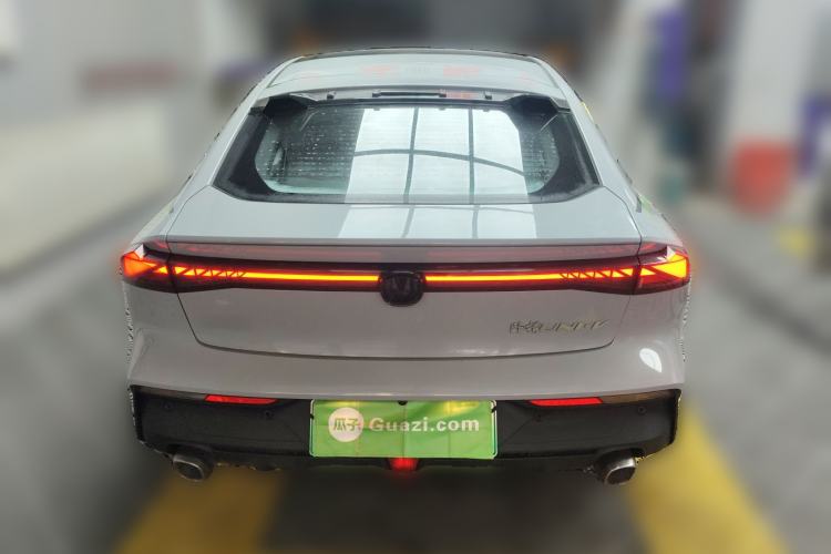 Used CHANGAN UNI-V iDD 2023 ZhiDian iDD 1.5T 113km ZhiKu Model Rear