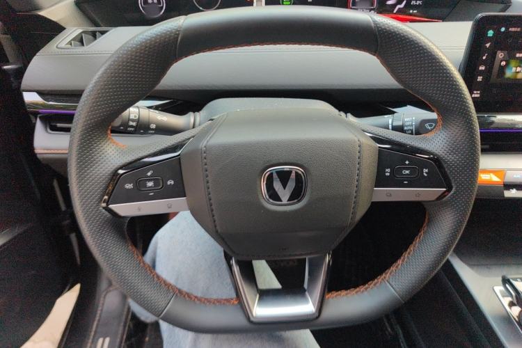 Used CHANGAN UNI-V iDD 2023 ZhiDian iDD 1.5T 113km ZhiKu Model Steering Wheel