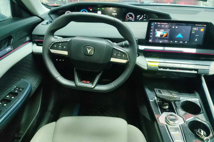 Used CHANGAN UNI-V iDD 2023 ZhiDian iDD 1.5T 113km ZhiKu Model Steering Wheel
