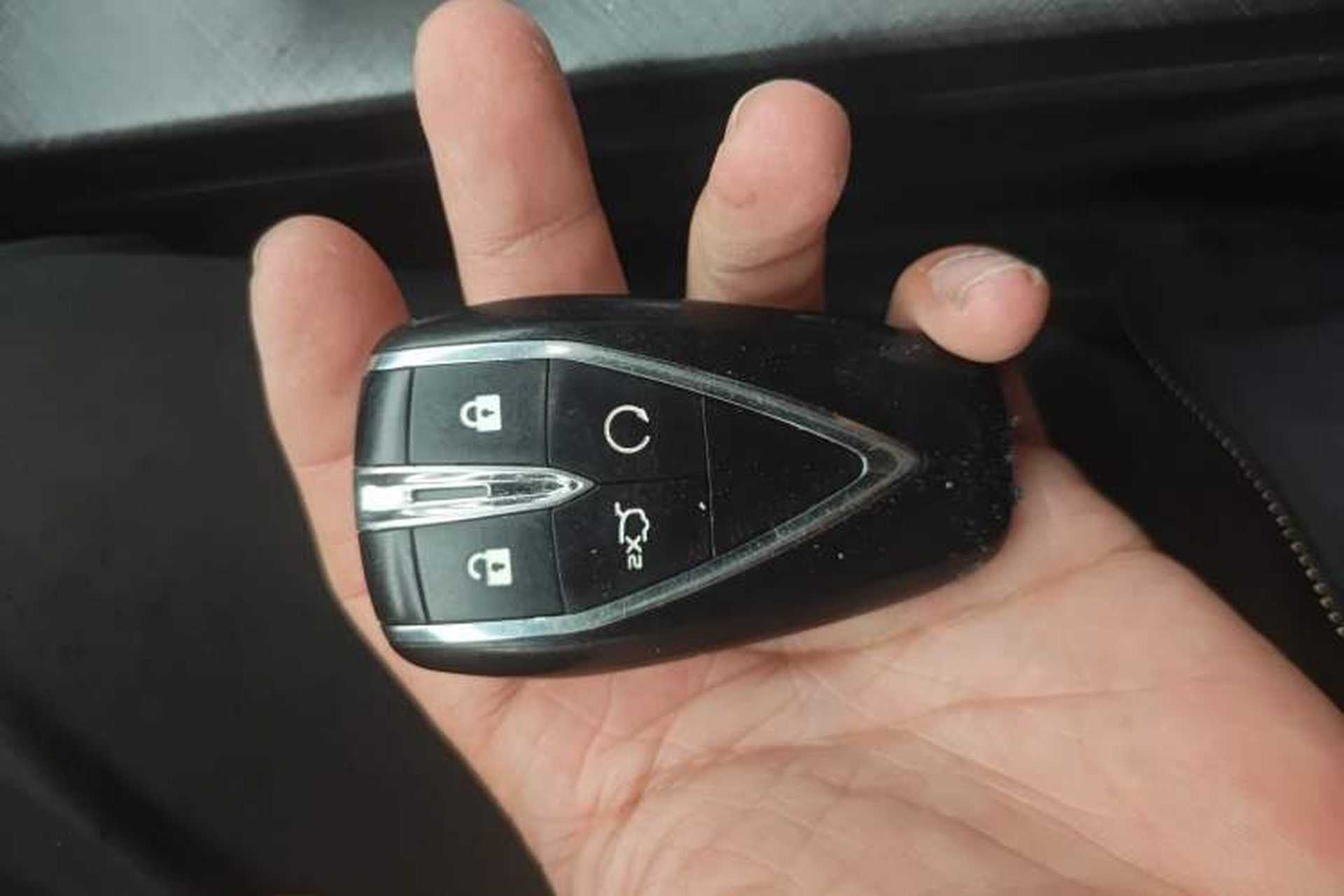 Used CHANGAN UNI-V iDD 2023 ZhiDian iDD 1.5T 113km Smart & Fun Version Vehicle Key