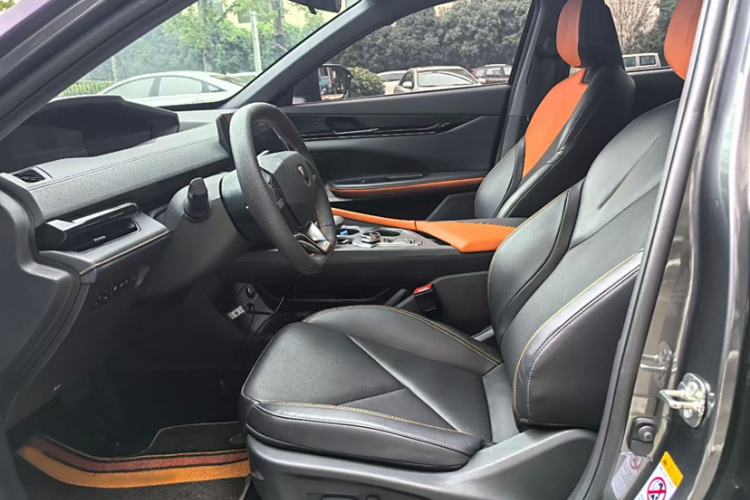 Used CHANGAN UNI-V iDD 2023 Zhidian iDD 1.5T 113km Smart & Fun Version (Rapid Edition) Interior 5